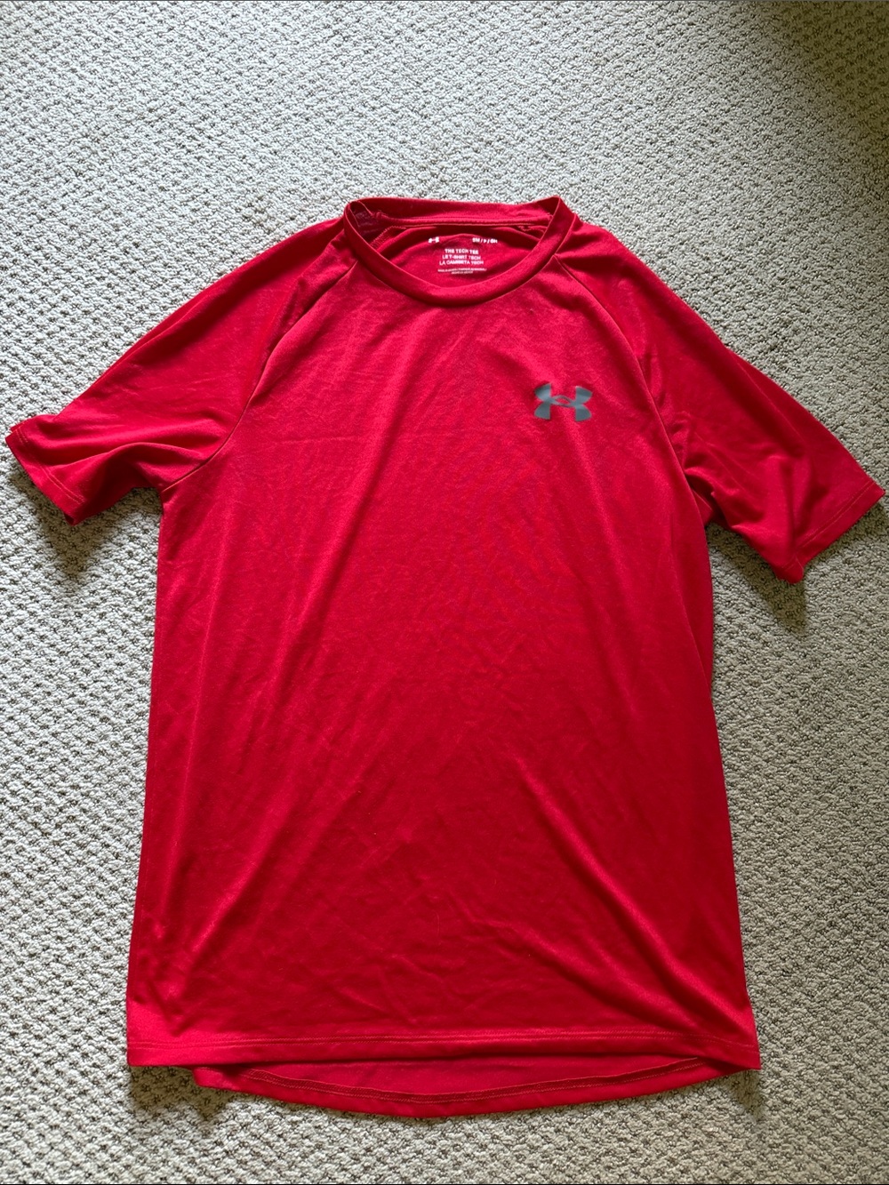 Under Armour Red Short Sleeve Athletic Tee with Gray Logo